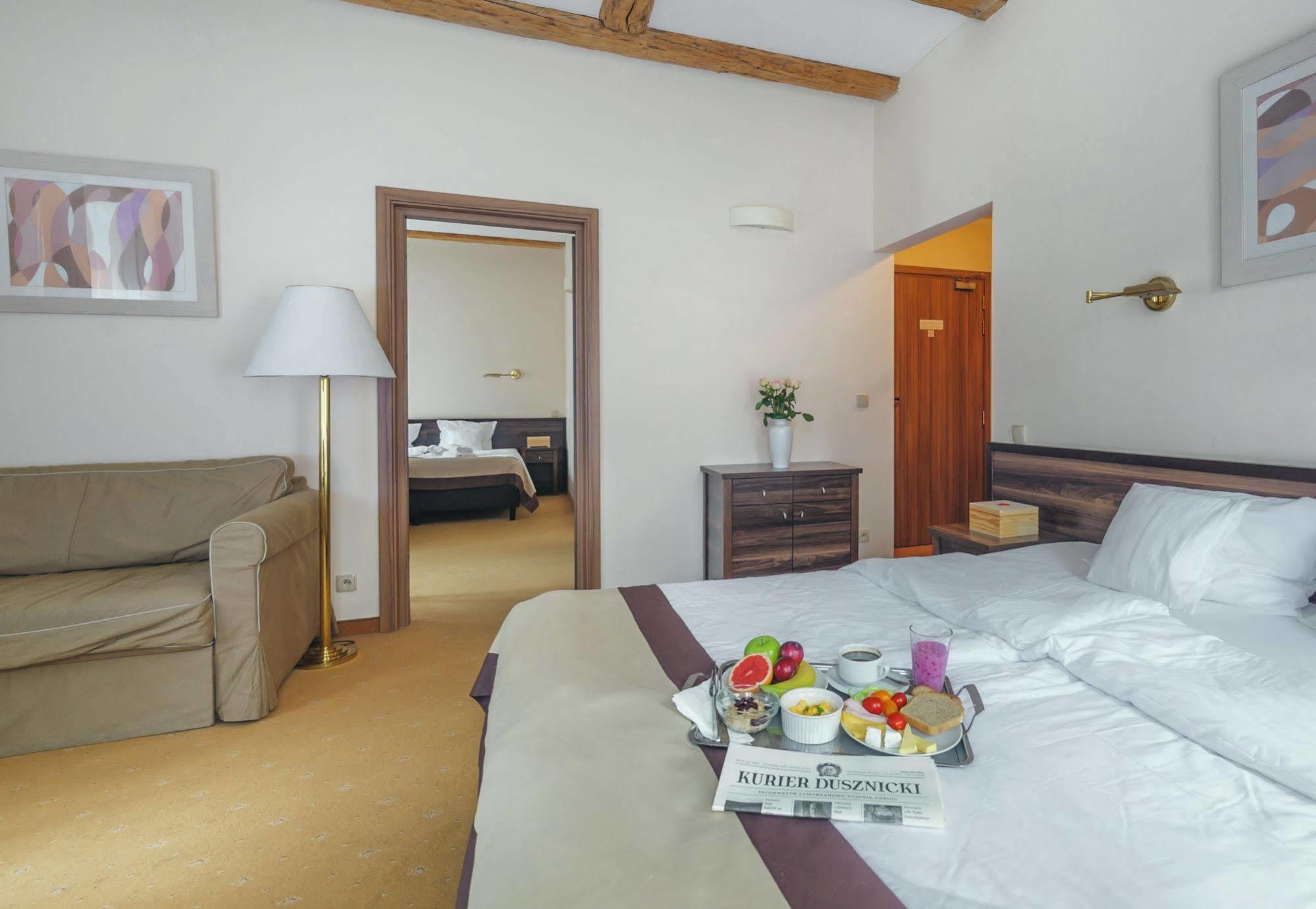 Impresja Art Resort دوشنيكي زدروي المظهر الخارجي الصورة