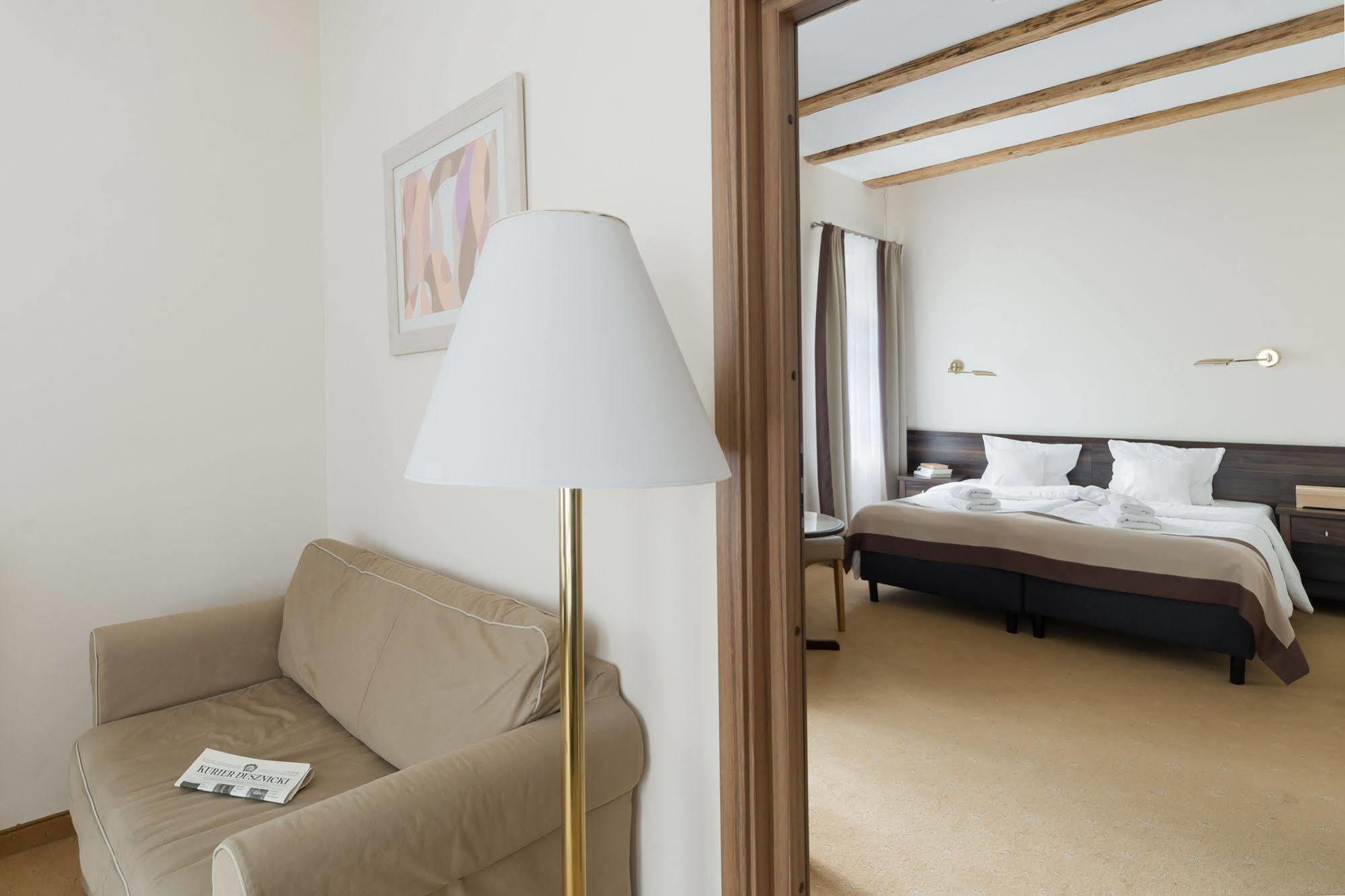 Impresja Art Resort دوشنيكي زدروي المظهر الخارجي الصورة